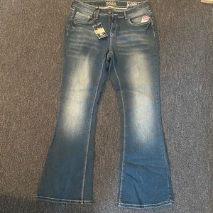 Reign flare jeans